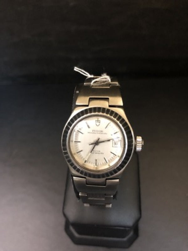 W8937 Tudor